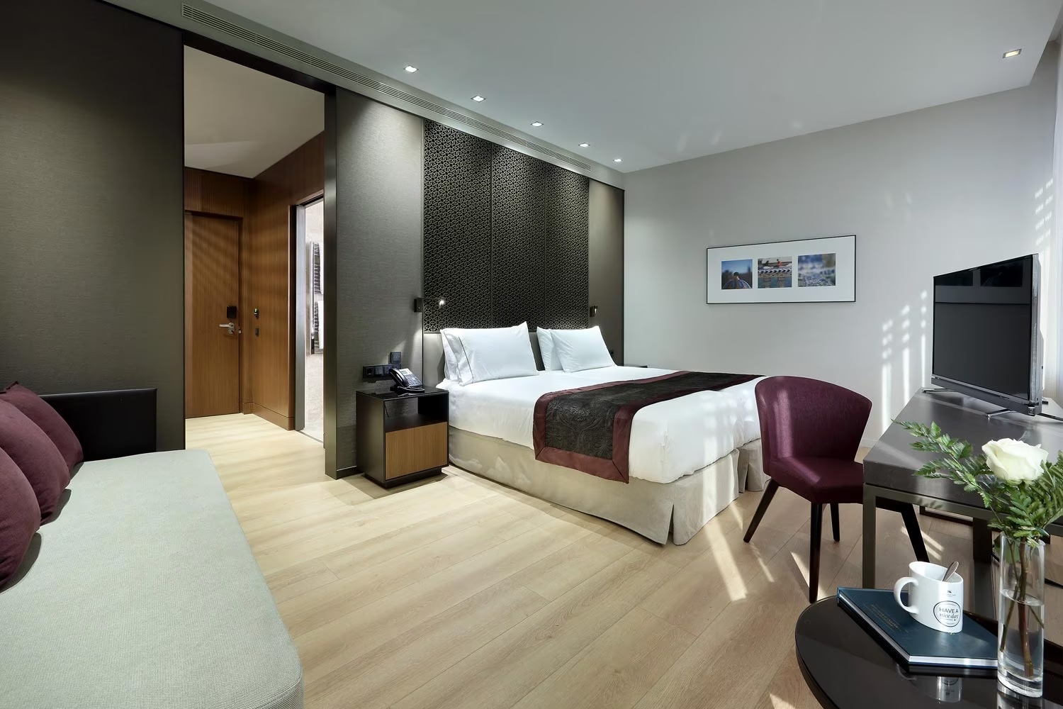  Double deluxe room with a view of the Aljarafe