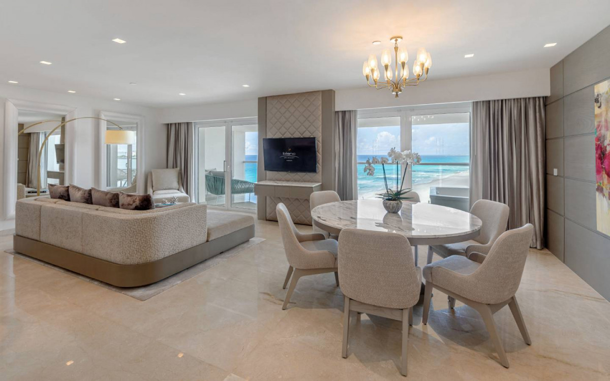 Royale Two Bedroom Presidential Suite