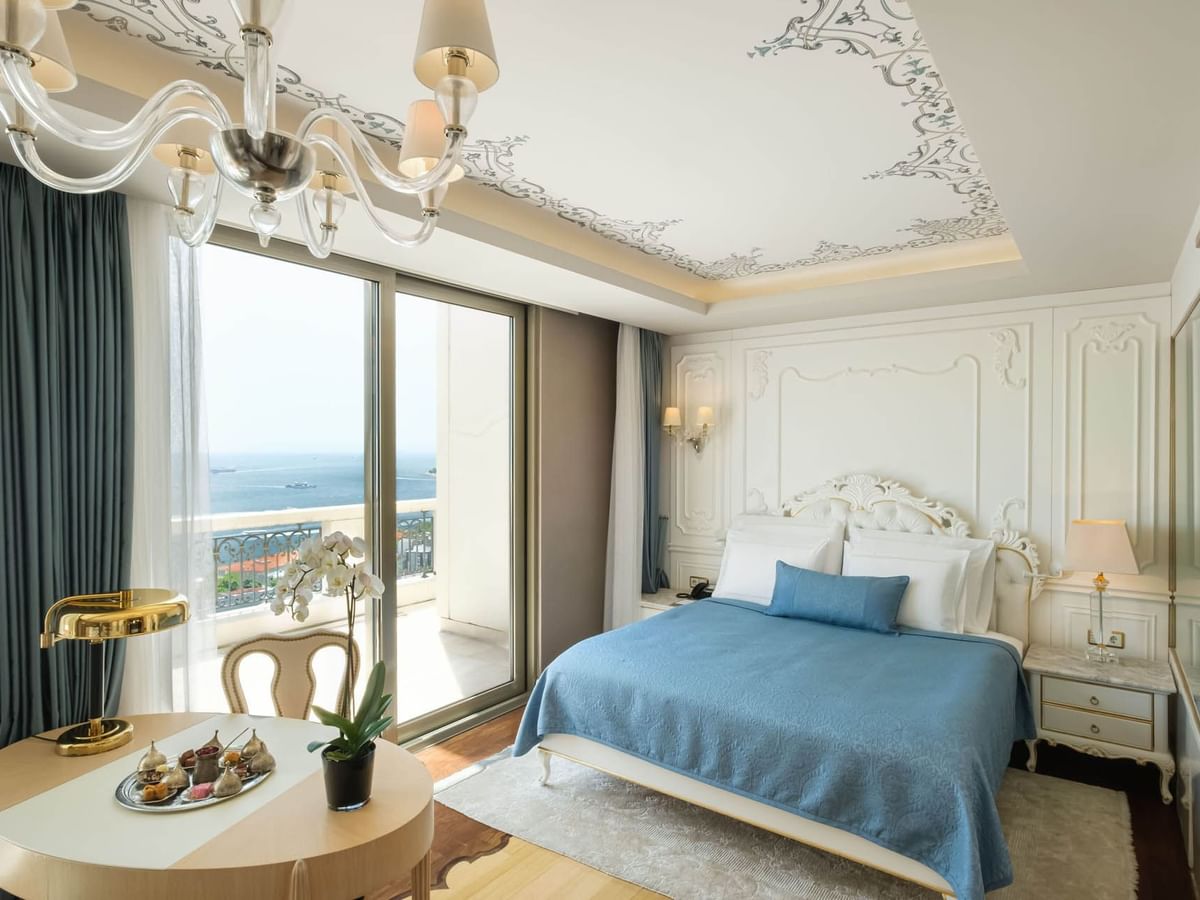 Terrace Bosphorus Suite